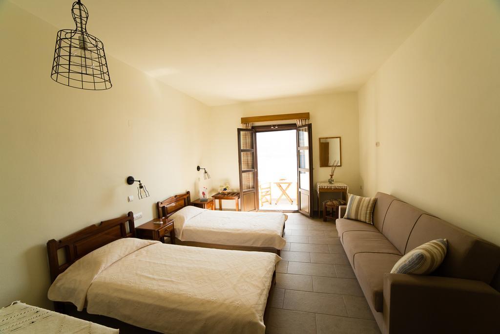 Hotel Porto Potha Telendos ภายนอก รูปภาพ