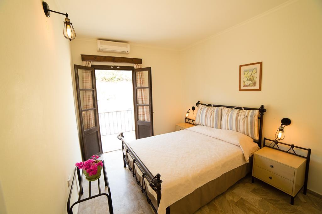 Hotel Porto Potha Telendos ภายนอก รูปภาพ